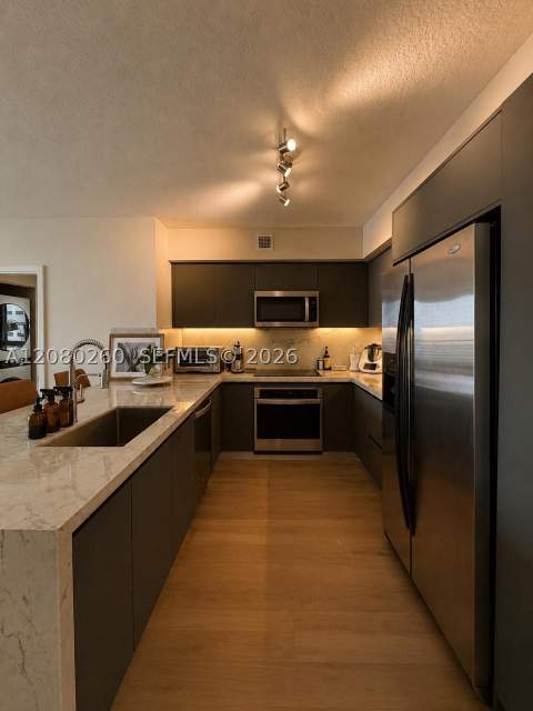 335 S Biscayne Blvd 3901, Miami FL - photo 8 of 21