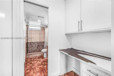 1045 10th St 402, Miami Beach FL - photo 14 of 25