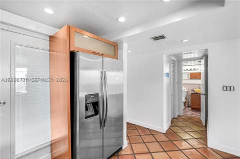 1045 10th St 402, Miami Beach FL - photo 17 of 25