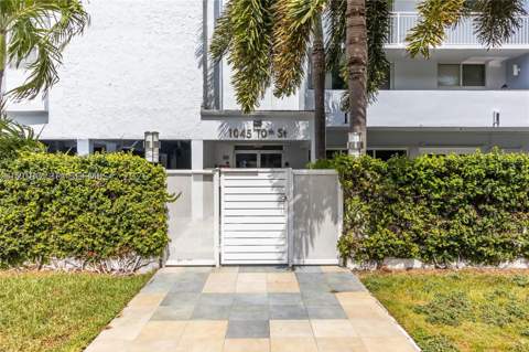1045 10th St 402, Miami Beach FL - photo 19 of 25