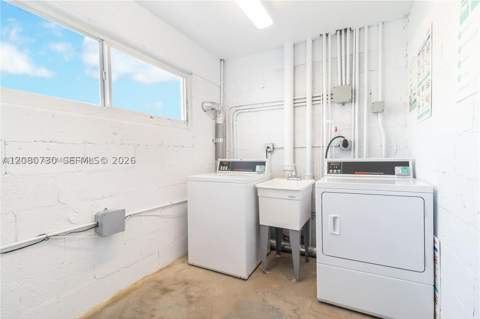 1045 10th St 402, Miami Beach FL - photo 23 of 25