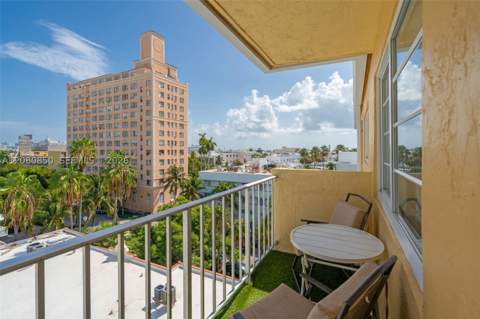 730 Pennsylvania Ave 705, Miami Beach FL - photo 16 of 26