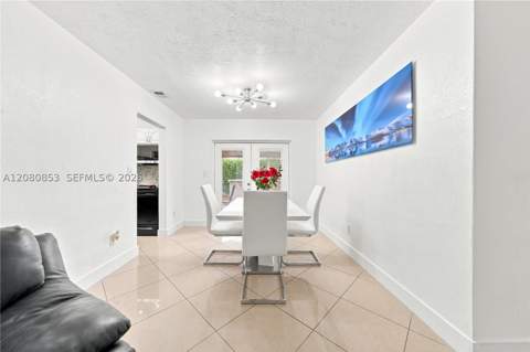 4111 NW 203rd Ln, Miami Gardens FL - photo 7 of 35