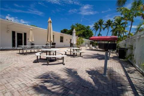 3660 NE 166th St 705, North Miami Beach FL - photo 11 of 25