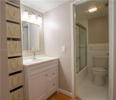 3660 NE 166th St 705, North Miami Beach FL - photo 24 of 25
