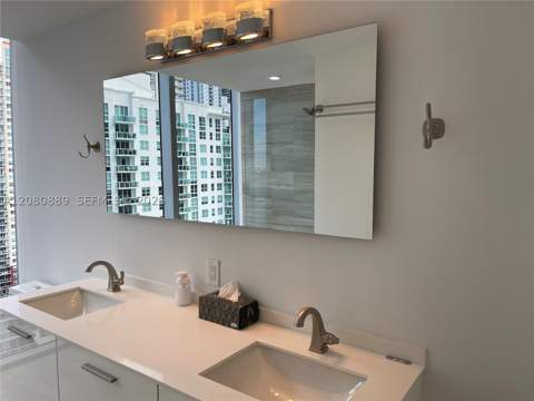 1300 Brickell Bay Dr 2010, Miami FL - photo 18 of 25