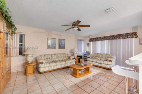 8554 SW 163rd Pl, Miami FL - photo 7 of 29