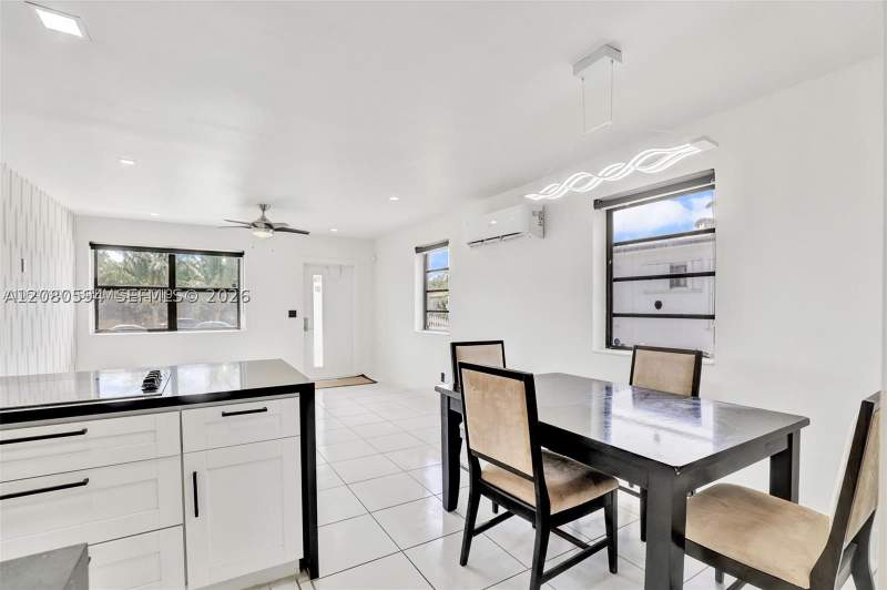 4 bedroom SingleFamilyResidence at 941 NE 155th Ter, Jillshar-Darrylcar, North Miami Beach — photo 5