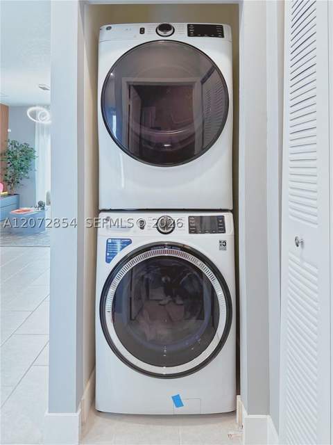 8167 NW 41st St E-410, Doral FL - photo 15 of 26