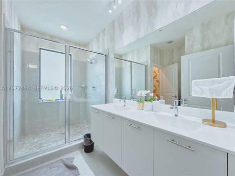 8167 NW 41st St E-410, Doral FL - photo 8 of 26