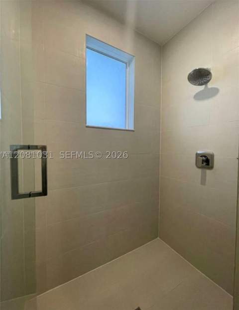 10229 NW 64th Ter 303, Doral FL - photo 13 of 23