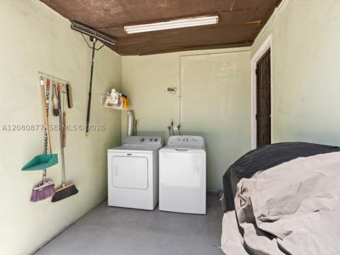 1828 SW 18th St, Miami FL - photo 24 of 54