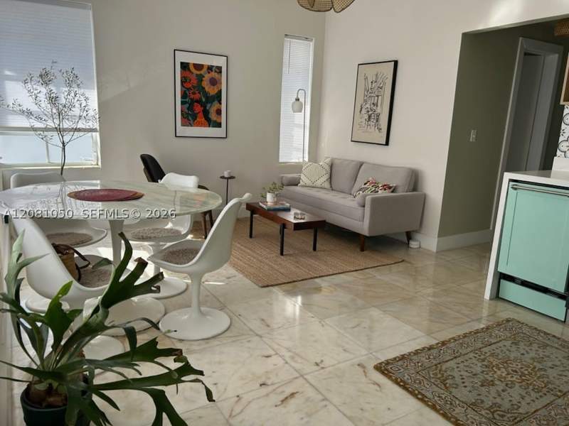2 bedroom Condominium at 801 8th St 201, First On 8th Condo, Miami Beach — photo 2