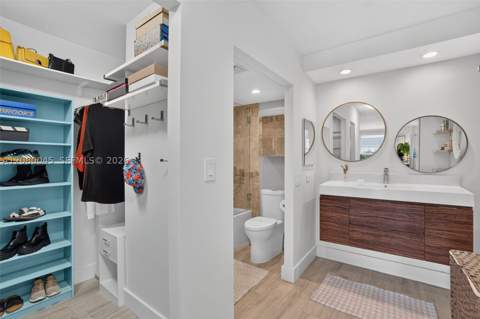 2500 NE 135th St C311, North Miami FL - photo 20 of 59