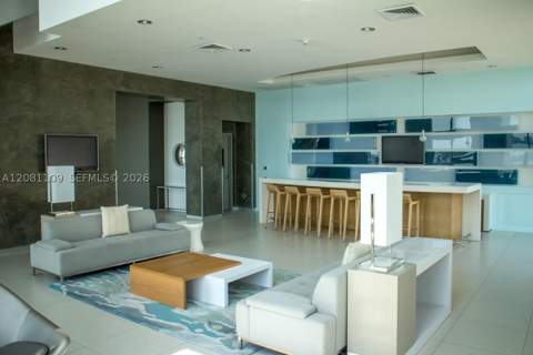 1900 N Bayshore Dr 504, Miami FL - photo 15 of 26