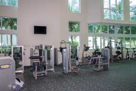 1900 N Bayshore Dr 504, Miami FL - photo 23 of 26
