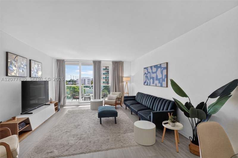 1 bedroom Condominium at 1000 West Ave 509, Mirador 1000 Condo, Miami Beach — photo 2