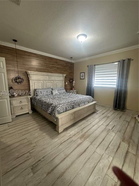 3134 NE 3rd Dr, Homestead FL - photo 8 of 22
