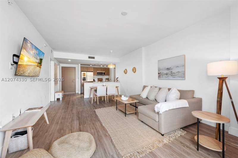 1 bedroom Condominium at 201 SW 17th Rd 411, Cassa Brickell Condo, Miami — photo 3