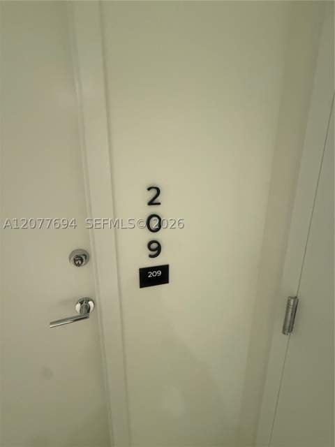 1400 Biscayne Blvd 209, Miami FL - photo 7 of 23