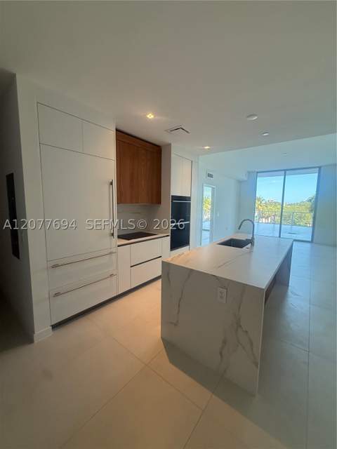 1400 Biscayne Blvd 209, Miami FL - photo 9 of 23