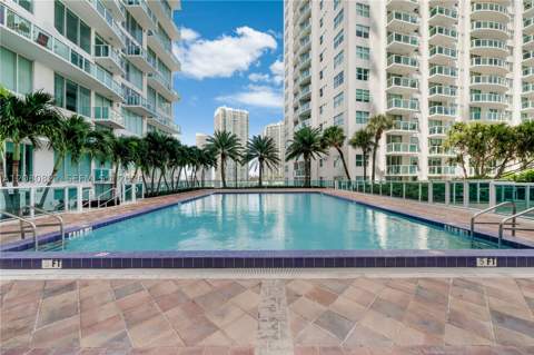 41 SE 5th St 1607, Miami FL - photo 10 of 13