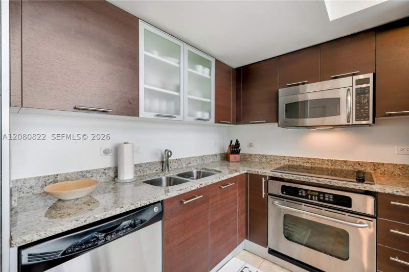 2 bedroom Condominium at 41 SE 5th St 1607, Brickell On The River S T, Miami — photo 3