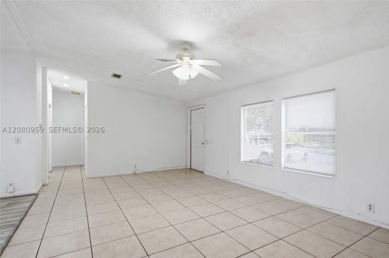 4 bedroom MobileHome at 19800 SW 180th Ave Unit # 477, Americana Village Condo, Miami — photo 5