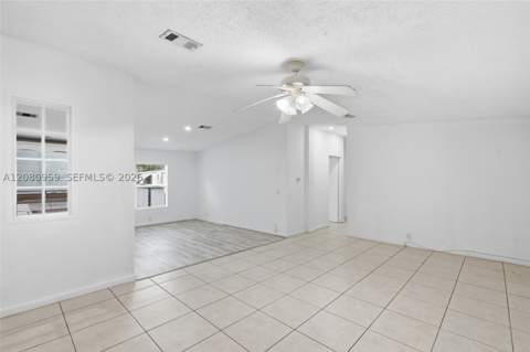 19800 SW 180th Ave Unit # 477, Miami FL - photo 6 of 32