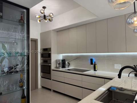 3123 NE 210th St, Aventura FL - photo 6 of 53