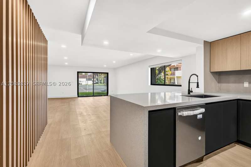 2 bedroom Townhouse at 10046 NW 41st St 48-4, Villas Of Amberwood Condo, Doral — photo 1