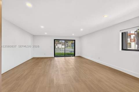 10046 NW 41st St 48-4, Doral FL - photo 7 of 40