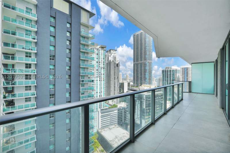 2 bedroom Condominium at 1300 S Miami Ave 2811, Dua Miami, Miami — photo 4