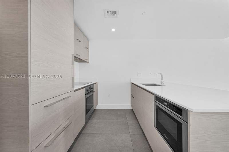 2 bedroom Condominium at 1300 S Miami Ave 2811, Dua Miami, Miami — photo 5