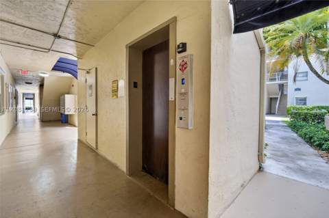 7787 SW 86th St E-409, Miami FL - photo 19 of 33