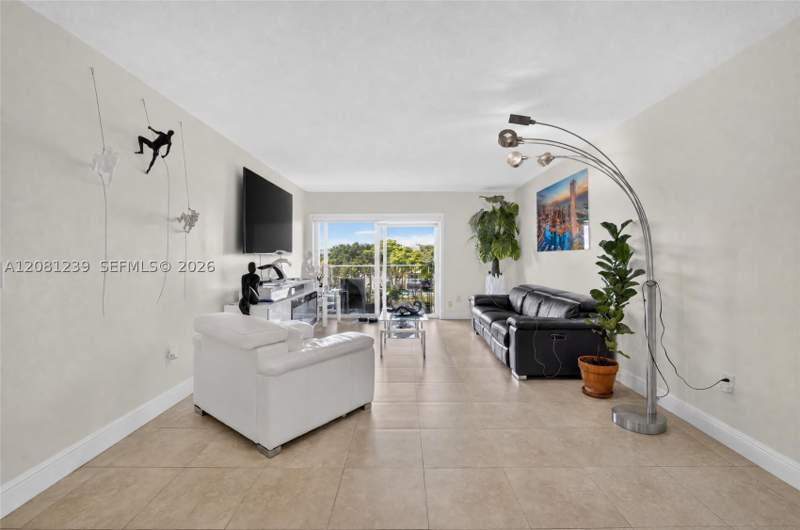 2 bedroom Condominium at 7787 SW 86th St E-409, Kings Creek So Condo, Miami — photo 3