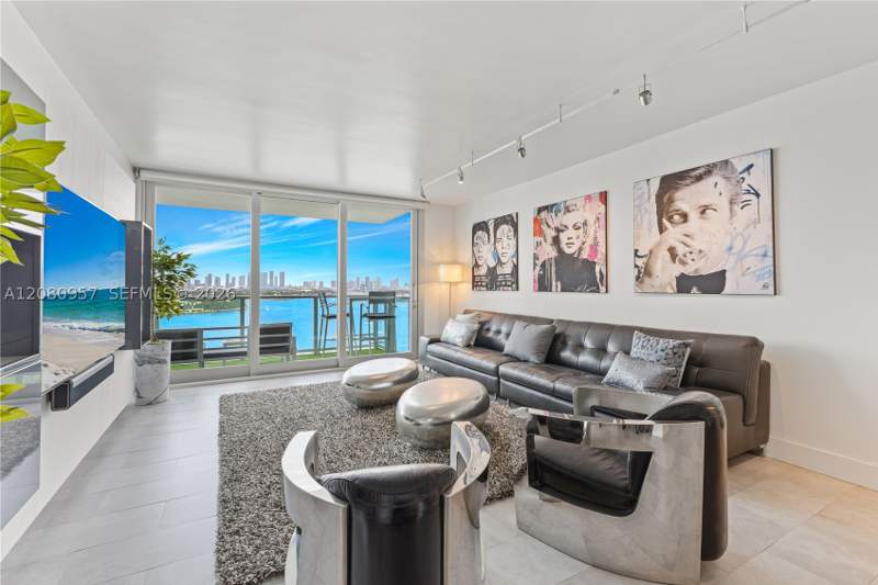 1 bedroom Condominium at 1000 West Ave 1518, Mirador 1000 Condo, Miami Beach — photo 3