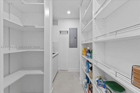 8926 Emerson Ave, Surfside FL - photo 17 of 31