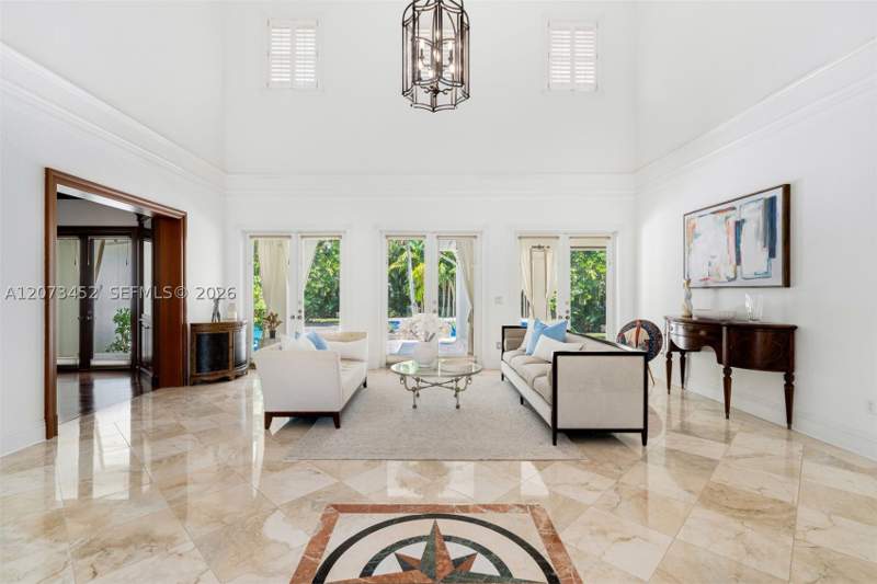 6 bedroom SingleFamilyResidence at 6235 Rolling Road Dr, Ridgeline Estates, Pinecrest — photo 4
