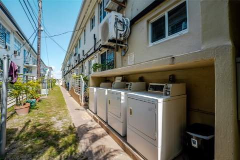 4730 Pine Tree Dr 17, Miami Beach FL - photo 24 of 28