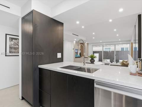 2945 Bridgeport Ave E, Coconut Grove FL - photo 12 of 42