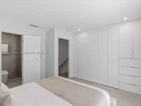 2945 Bridgeport Ave E, Coconut Grove FL - photo 23 of 42