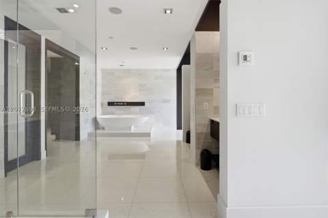 1330 Ocean Dr 3CA, Miami Beach FL - photo 13 of 39