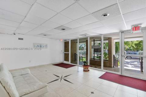 250 180th Dr 158, Sunny Isles Beach FL - photo 13 of 16