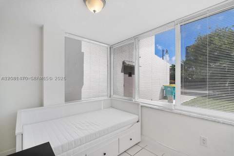 250 180th Dr 158, Sunny Isles Beach FL - photo 6 of 16