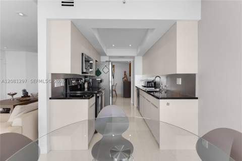 21055 Yacht Club Dr 2807, Aventura FL - photo 15 of 31