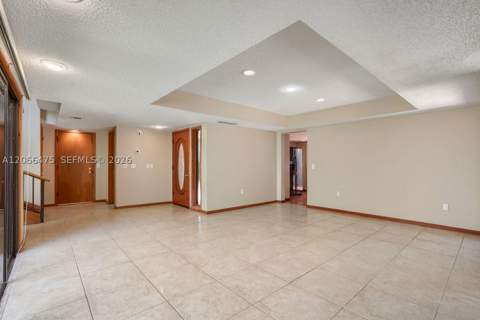 7828 SW 118th Ct, Miami FL - photo 8 of 29