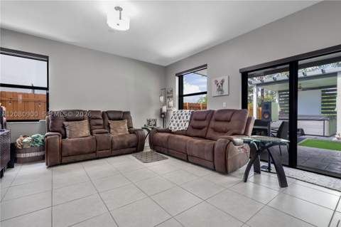 24960 SW 108th Ave, Homestead FL - photo 16 of 64