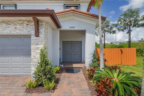 24960 SW 108th Ave, Homestead FL - photo 6 of 64