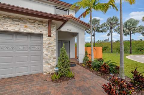 24960 SW 108th Ave, Homestead FL - photo 8 of 64